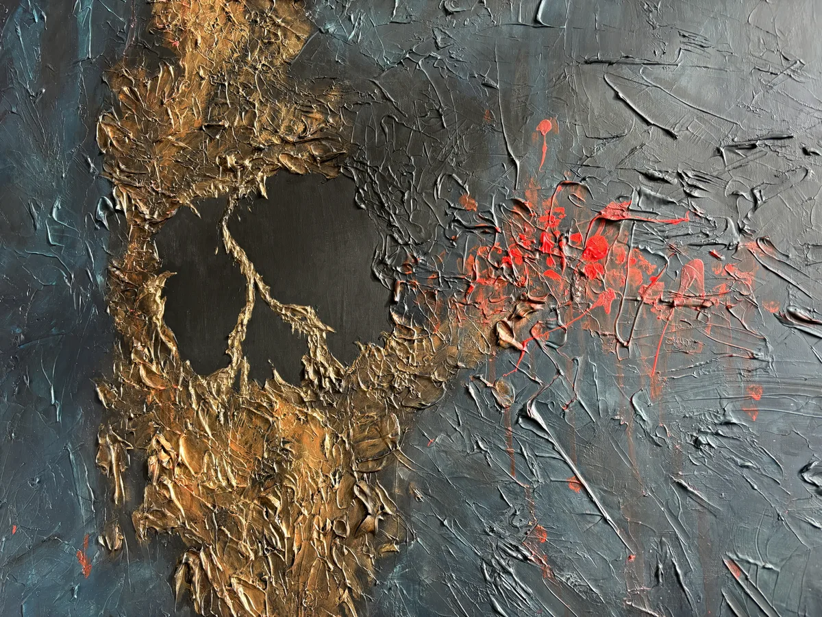 Consumption detail — originální obraz, zlatá lebka a impasto textura